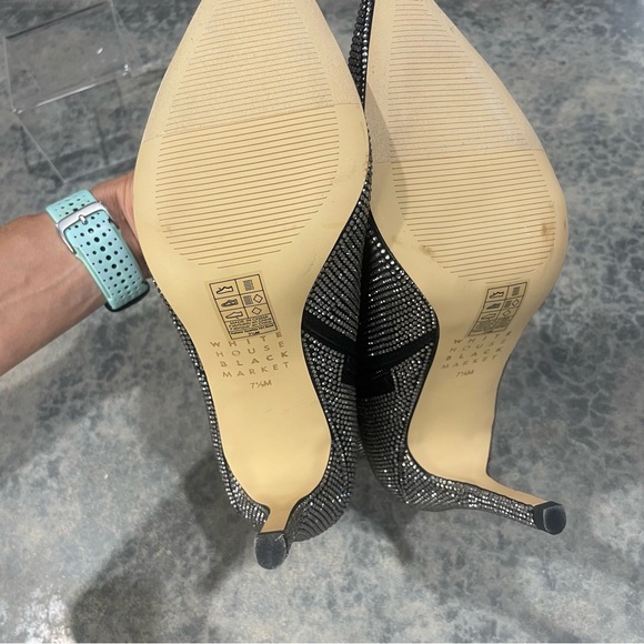 White House Black Market- SZ 7.5 NWOT Rhinestone Booties - Picture 9 of 10